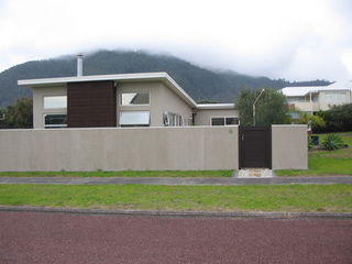 Mulholland - existing house before second floor addition.